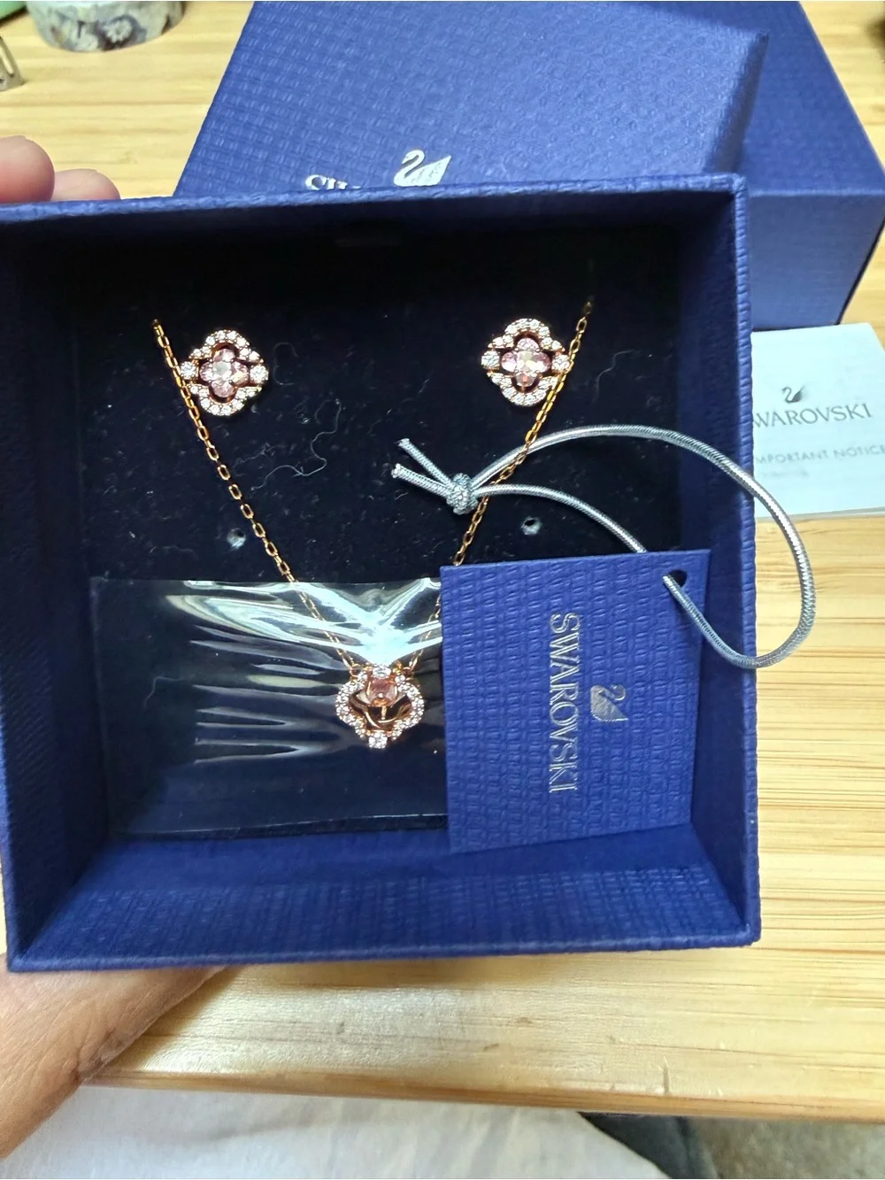 Swarovski 18K rose gold Crystal Clover Necklace with Matching Earnings